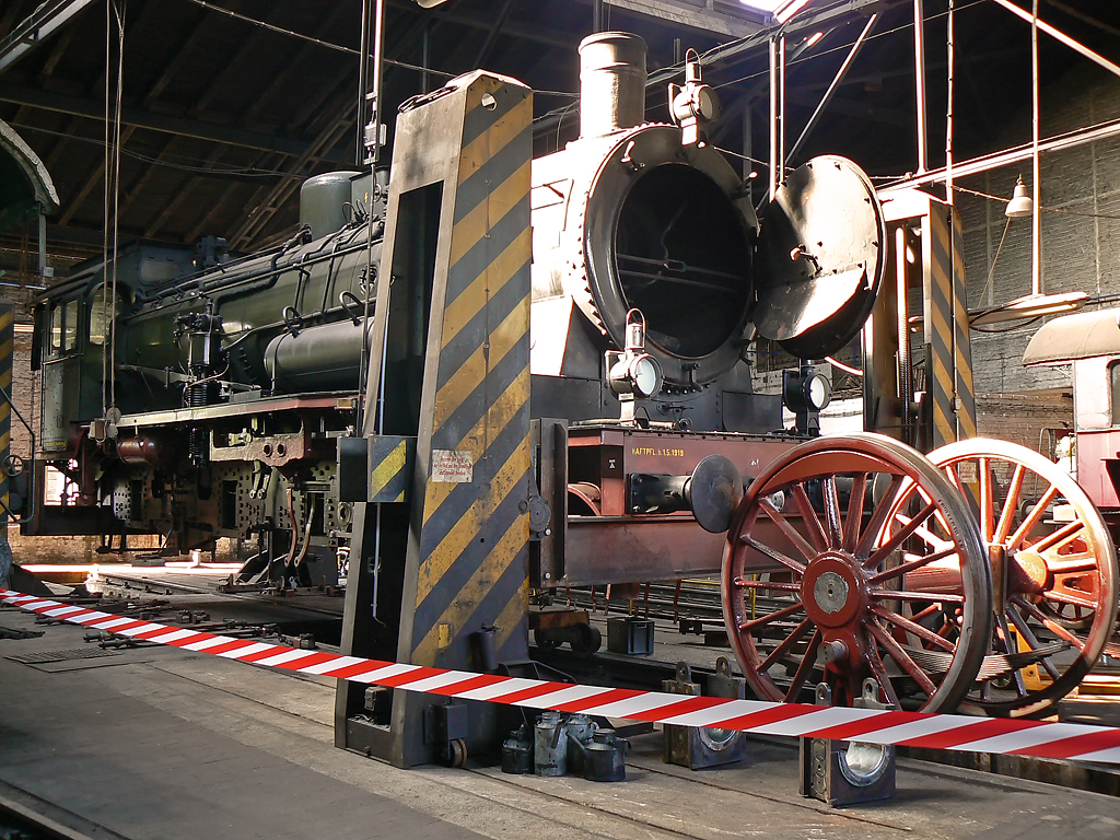 4425 in der Aufarbeitung in Dieringhausen am 11.09.2010