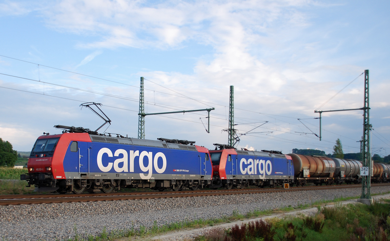 482 031-2 + 482 001-5, aufgenommen am 28.07.11, bei Auggen.