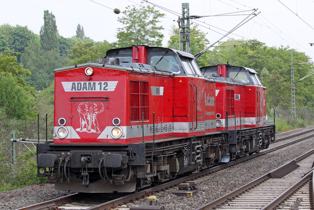 ADAM 12 (202 738-1) und ADAM 9 (202 520-3) Lz in Wuppertal Vohwinkel am 27,05,10