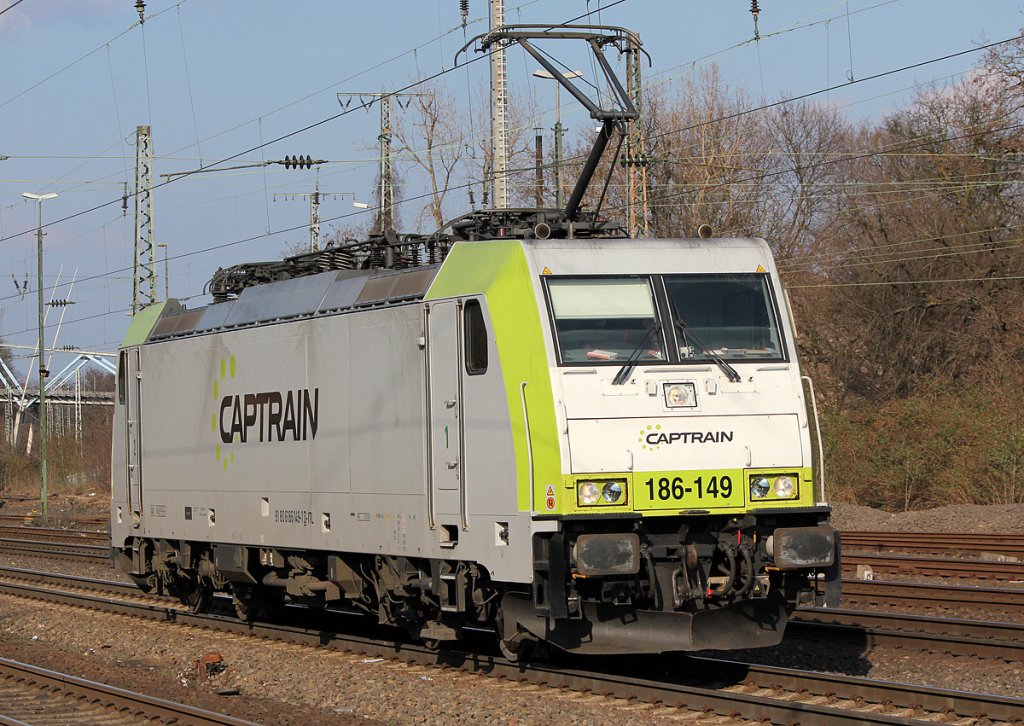 Captrains 186 149 Lz in K�ln West am 15.03.2011