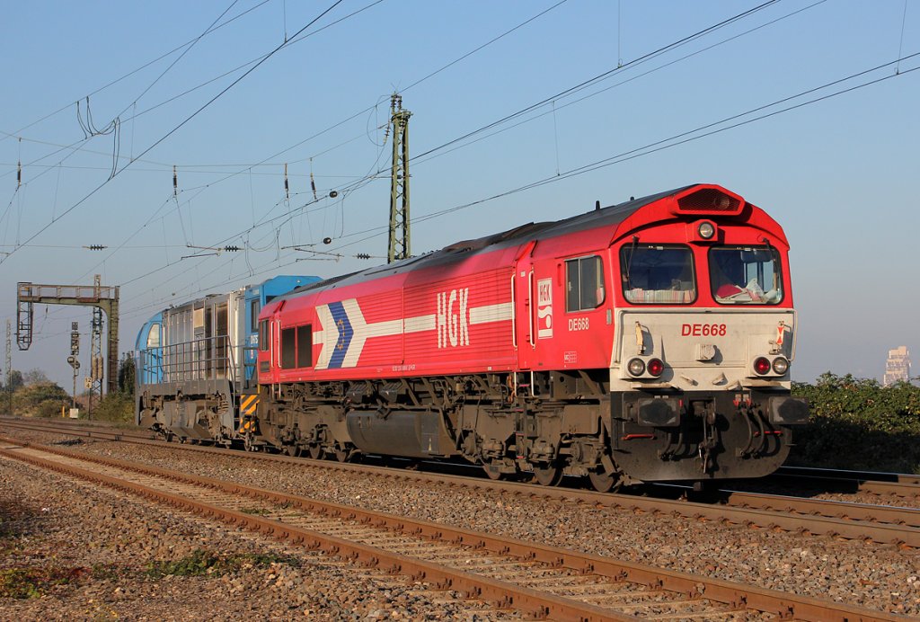 DE668 & DH752 der HGK bei Br�hl am 28.10.2012