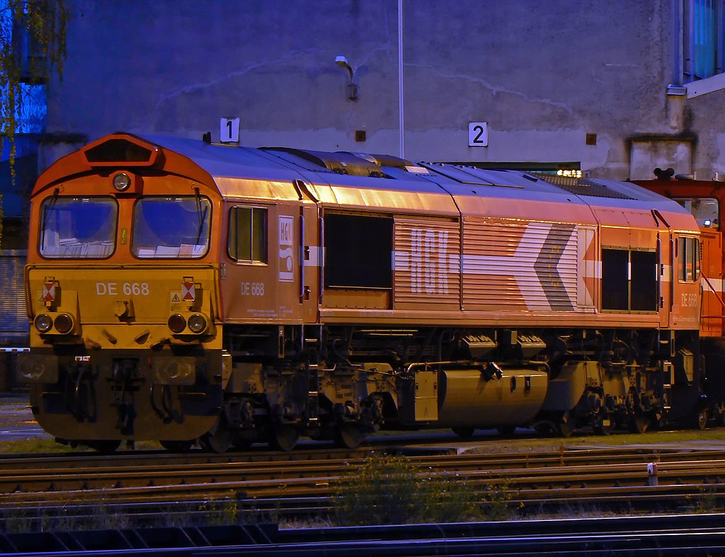 DE668 zur blauen Stunde in Br�hl im Nov.09