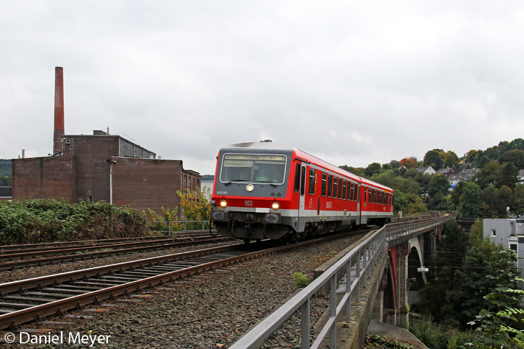 Der 628 511 in Wuppertal Rauenthal am 06,10,12 