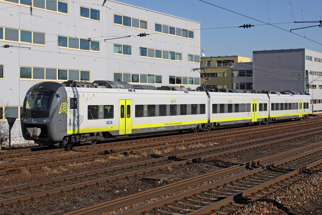 Der agilis 440 409-1 in Regensburg am 07,02,11