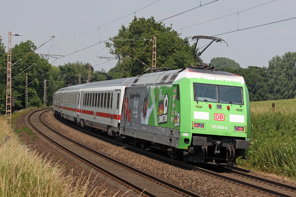 Die 101 040-4 in Gruiten am 23,06,10