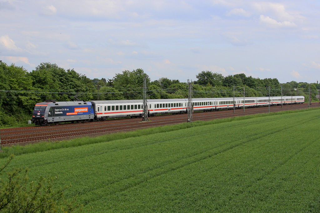 Die 101 100-6 in Langenfeld(Rhld)am 19,05,12