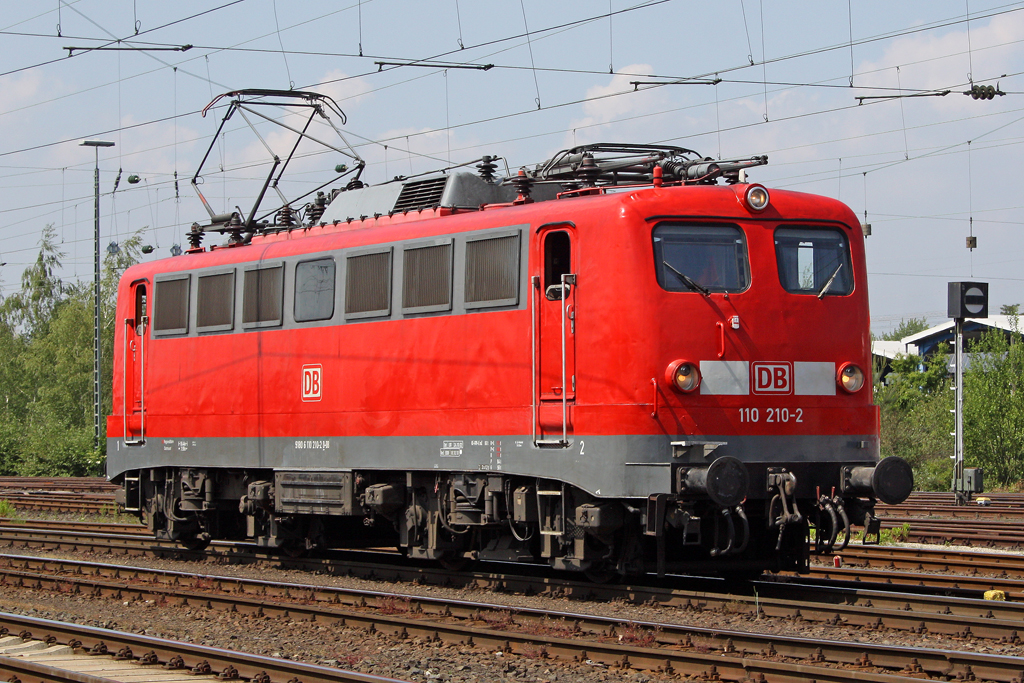 Die 110 210-2 bei der Lokparade vom DB Museum Koblenz L�tzel am 21,05,11