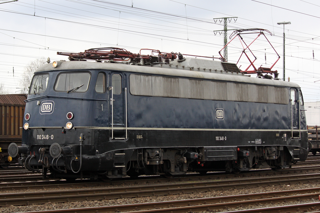 Die 110 348-0 bei der Lokparade in Koblenz-L�tzel am 03,04,10