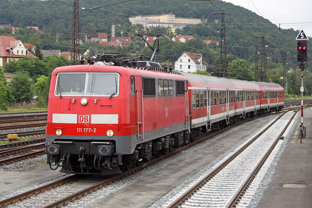 Die 111 177-2 in Gem�nden am 18,08,10