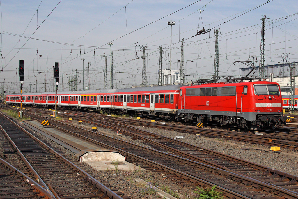 Die 111 193 in Frankfurt am 01,07,10