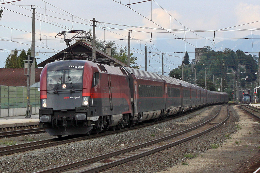 Die 1116 207 in Brixlegg am 31,07,11