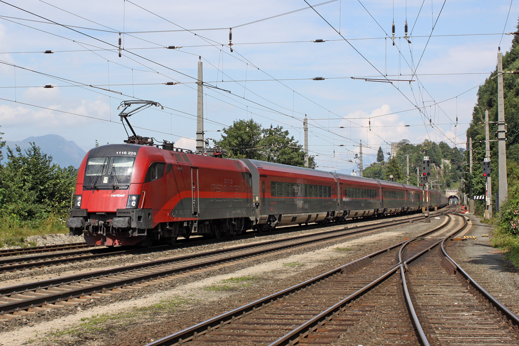 Die 1116 226 in Brixlegg am 31,07,11