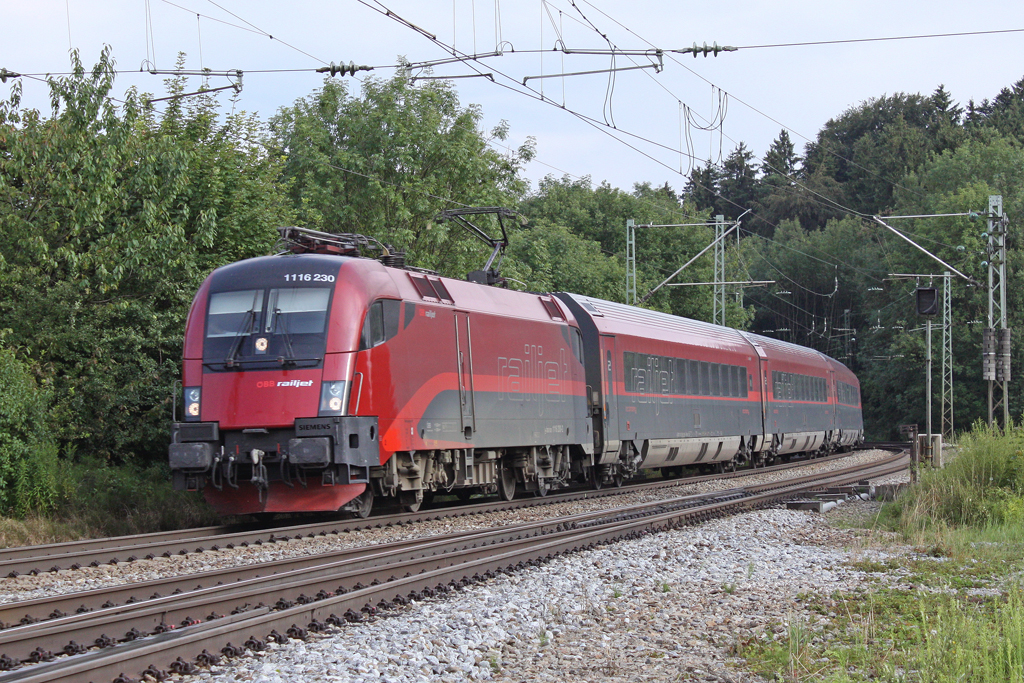 Die 1116 230 in A�ling (Oberbay) am 29,07,11