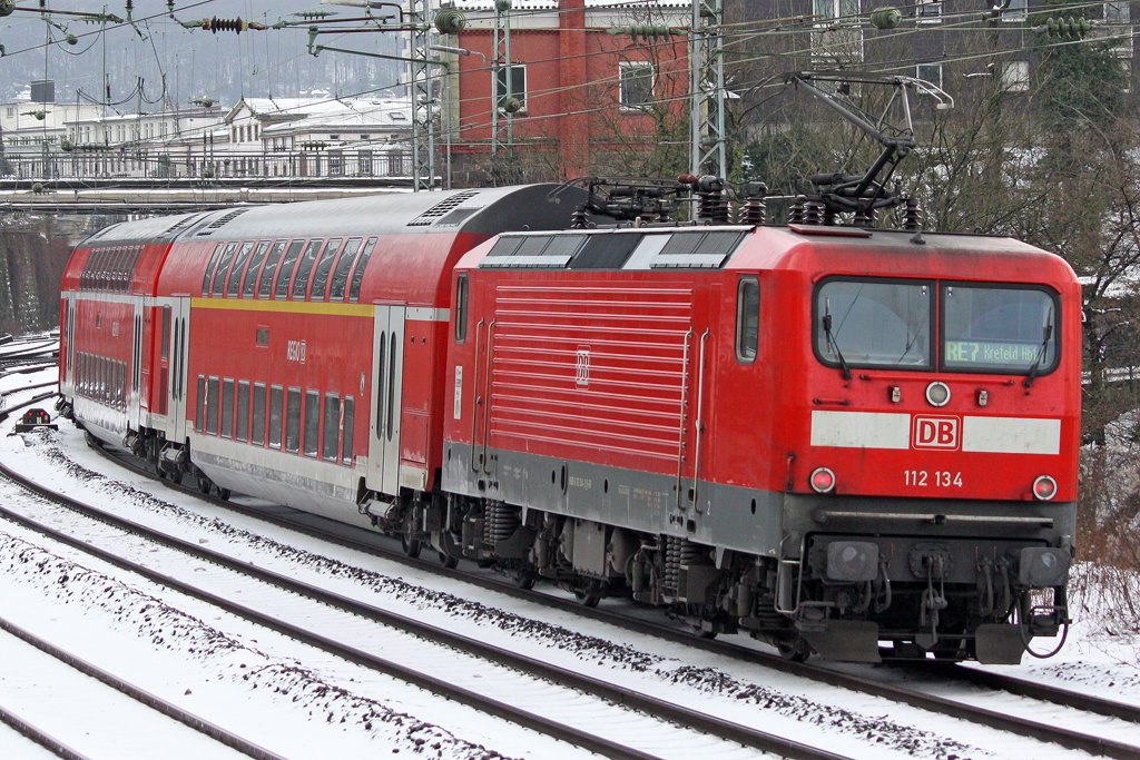 Die 112 134 in Wuppertal Elberfeld am 28,01,10
