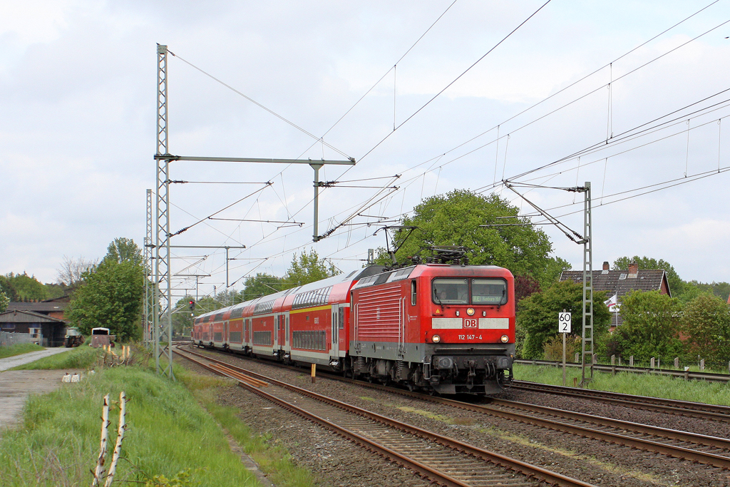 Die 112 147-4 in Brokstedt am 15,05,12