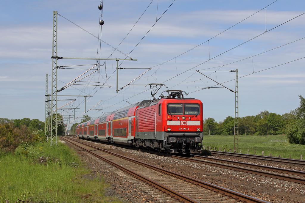Die 112 178-9 in Wrist am 18,05,12