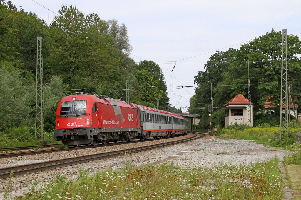 Die 1216 011 in A�ling (Oberbay) am 04,08,12