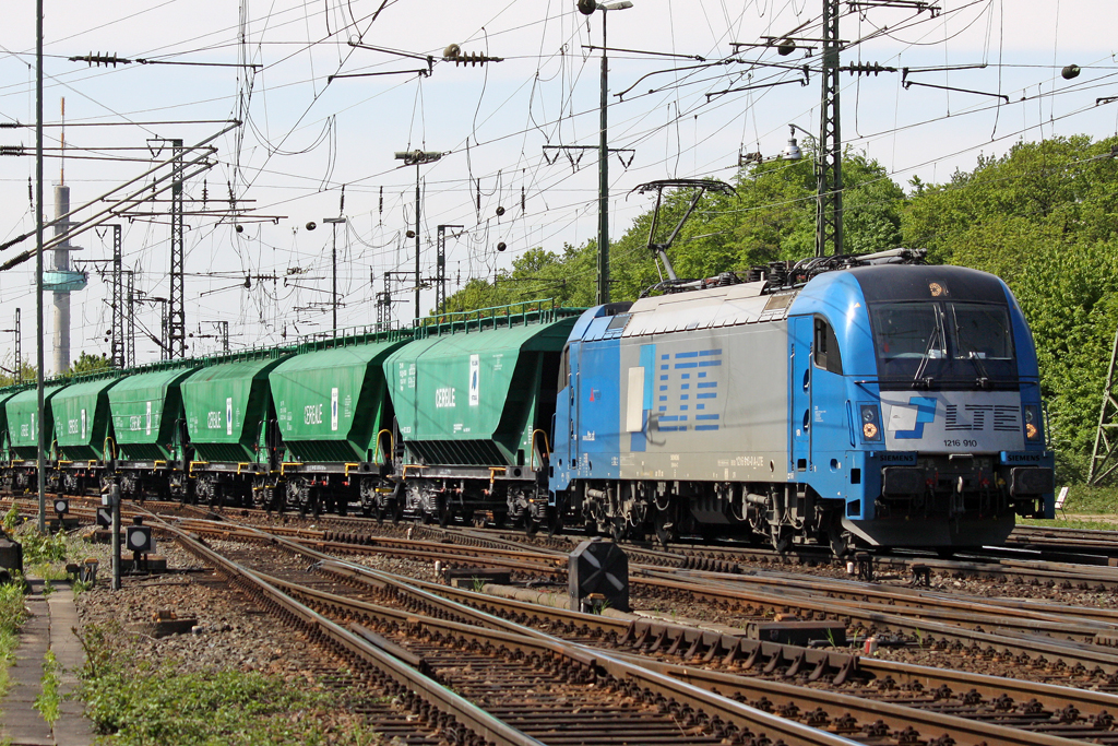 Die 1216 910 in Gremberg am 05,05,10