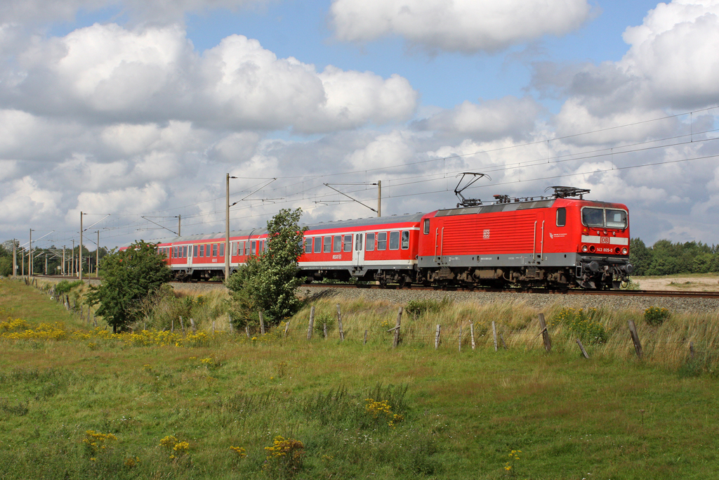 Die 143 805-0 in Jagel am 05,08,11