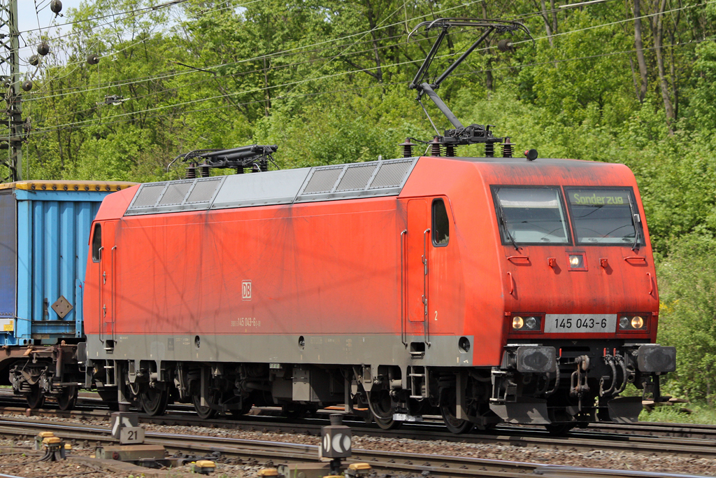 Die 145 043-6 in Gremberg am 05,05,10