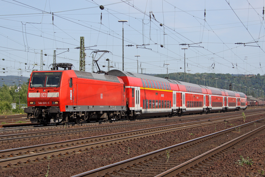 Die 146 020-3 in Koblenz L�tzel am 08,05,11