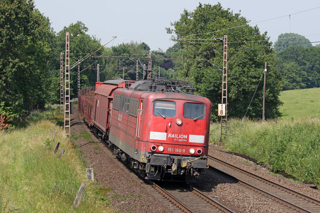 Die 151 160-9 in Gruiten am 23,06,10 