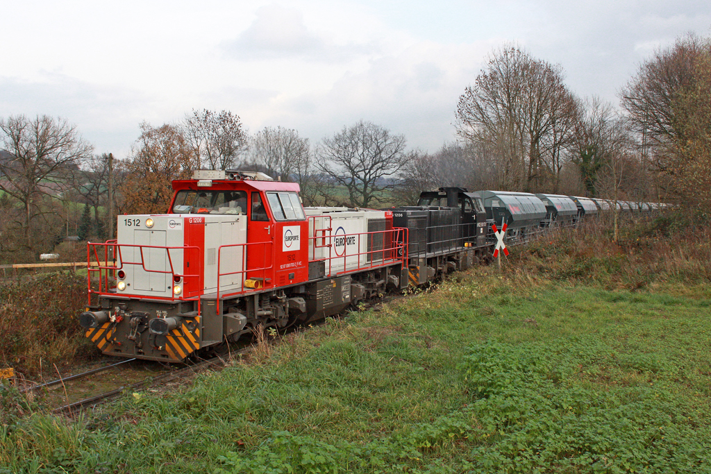 Die 1512 und die MRCE 500 1730  der Europorte in W�lfrath Flandersbach am 18,11,10