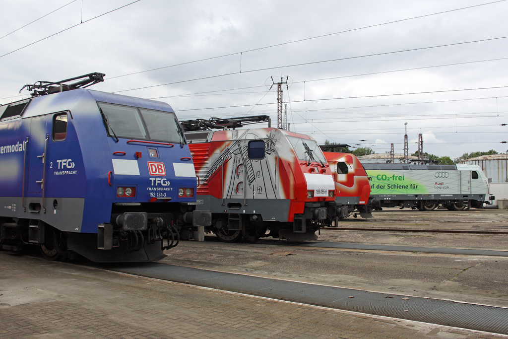 Die 152 134-3 , 189 065-6 , 185 142-7 und 185 389-4 beim BW Fest Osnabr�ck am 18,09,10