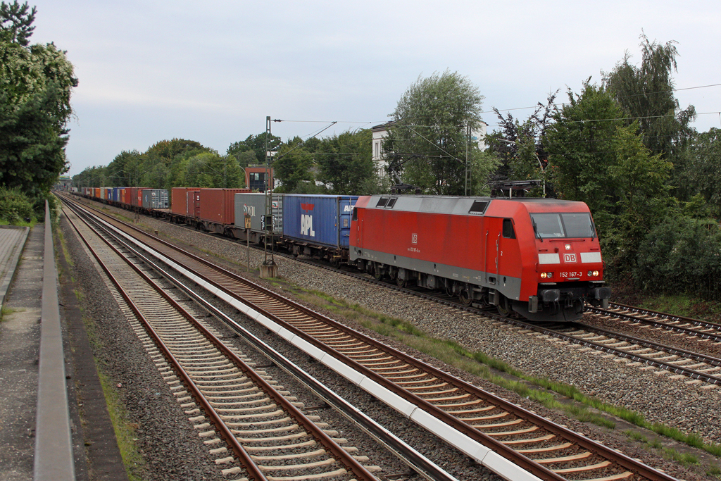 Die 152 167-3 in Hamburg Hausbruch am 10,08,11