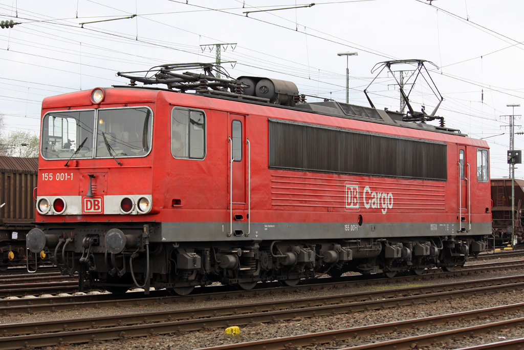 Die 155 001-1 bei der Lokparade in Koblenz-L�tzel am 03,04,10
