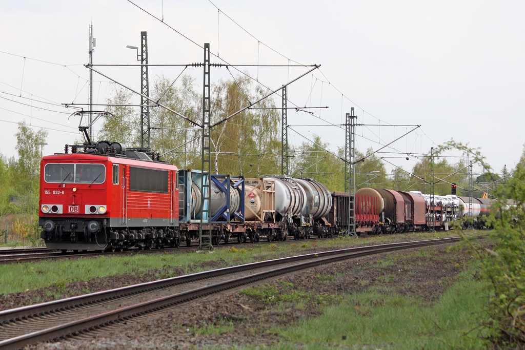 Die 155 032-6 in Opladen am 21,04,10