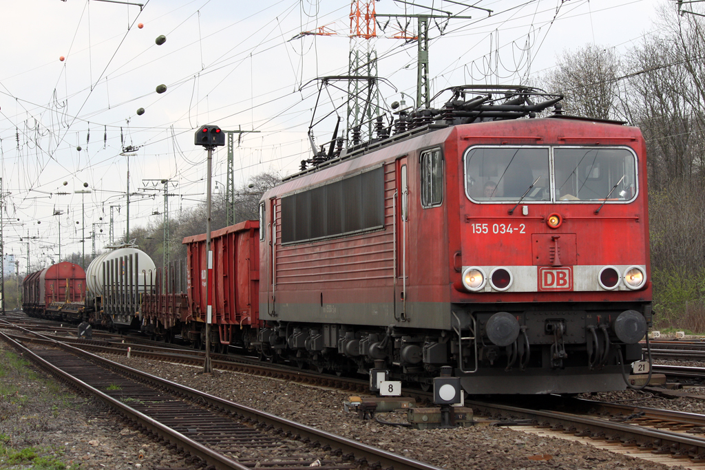 Die 155 034-2 in Gremberg am 09,04,10