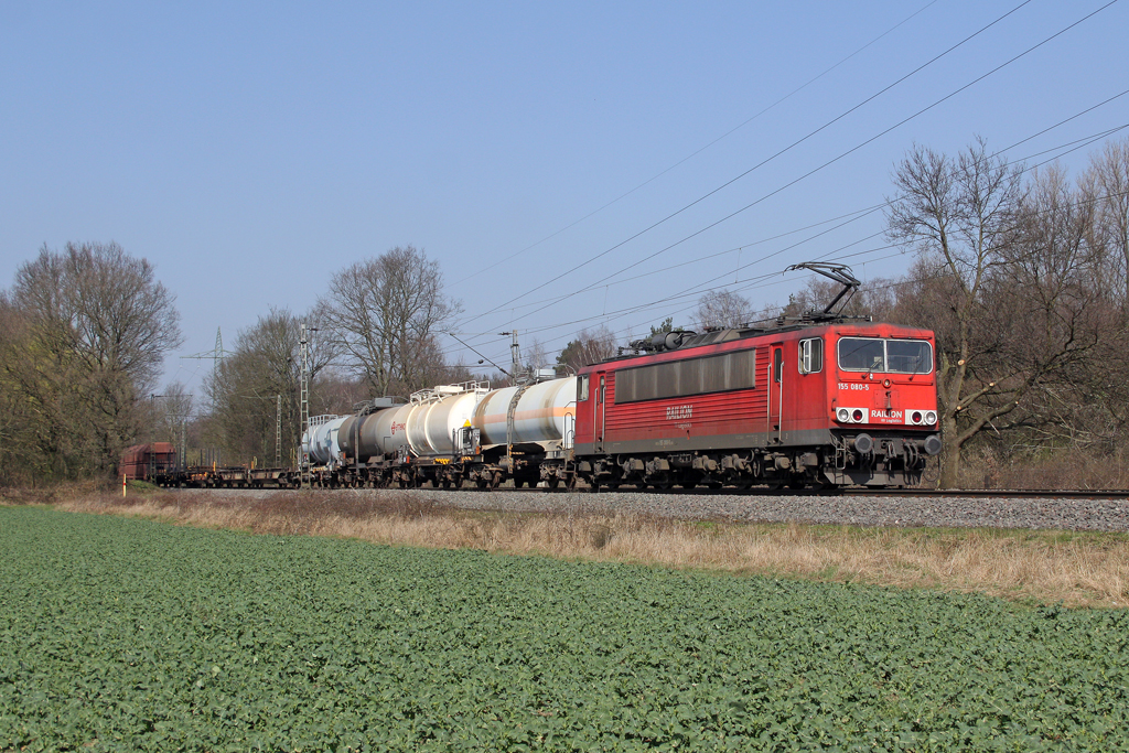 Die 155 080-5 in Ratingen Lintorf am 22,03,12