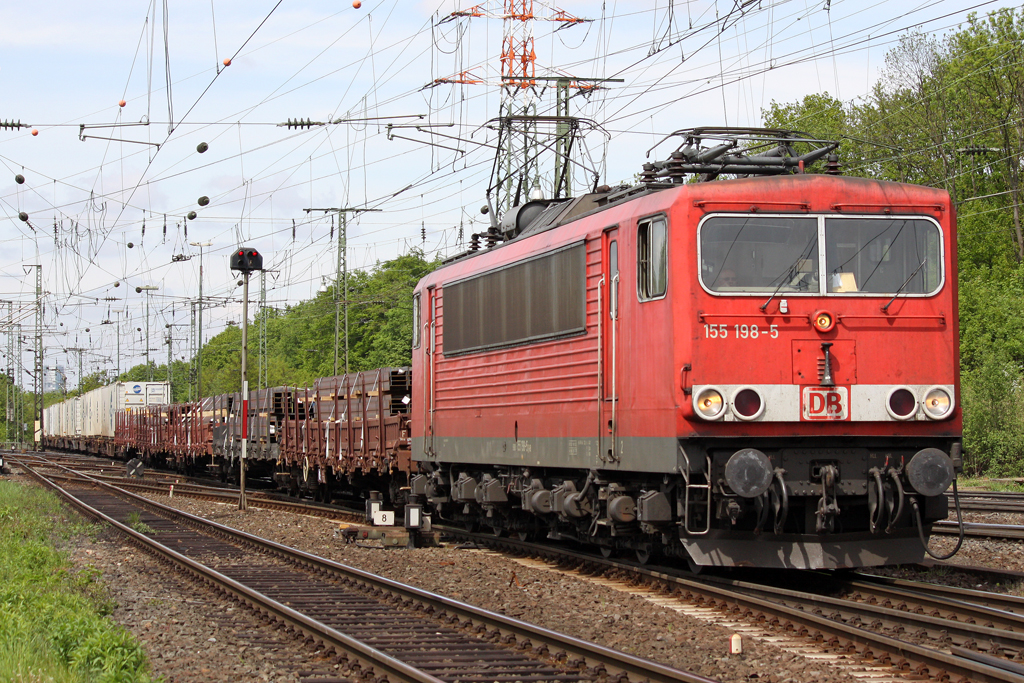 Die 155 198-5 in Gremberg am 05,05,10