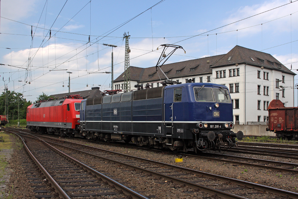 Die 181 206-4 und 754 004-2 bei der Lokparade vom DB Museum Koblenz L�tzel am 02,06,12