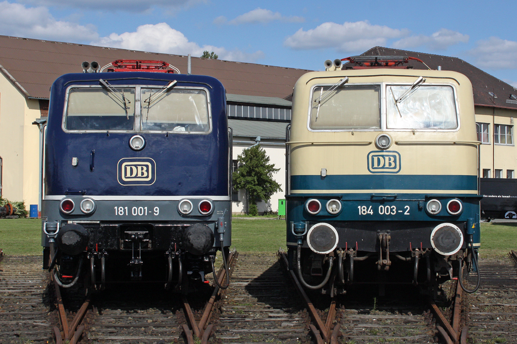 Die 184 003-2 neben 181 001-9 im BW N�rnberg Gostenhof am 19,08,10