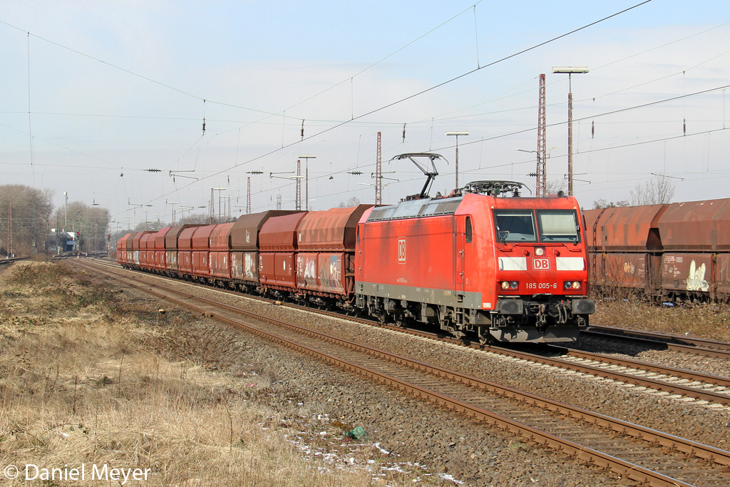 Die 185 005-6 in Hilden am 13,03,13