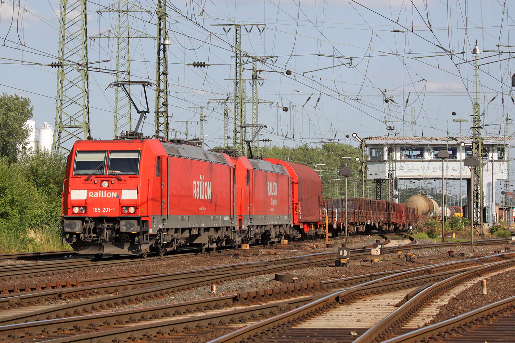 Die 185 201-1 in Gremberg am 16,07,10