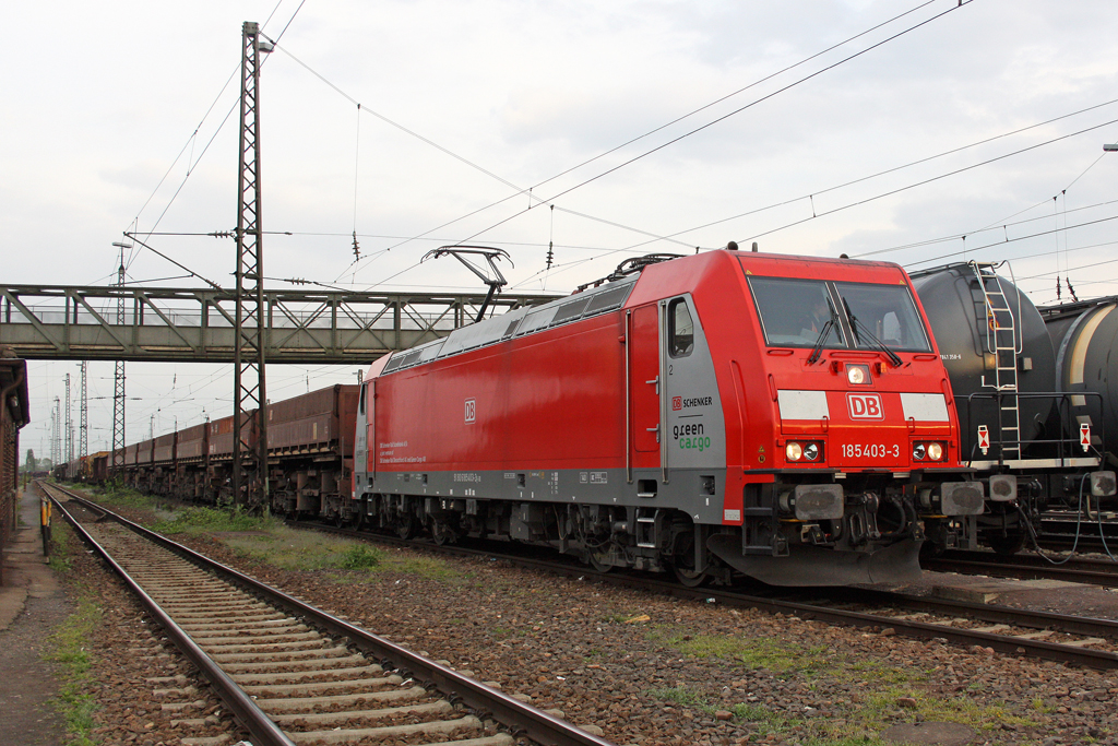Die 185 403-3 in Mainz am 13,04,11