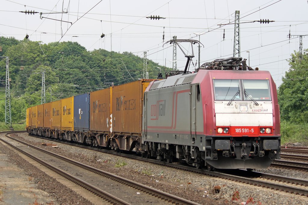 Die 185 591-5 in K�ln West am 02,06,10