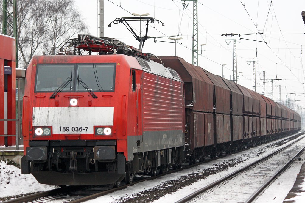 Die 189 036-7 in Oberhausen Sterkrade am 05,01,10
