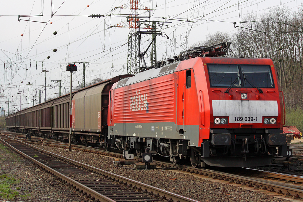 Die 189 039-1 in Gremberg am 07,04,10