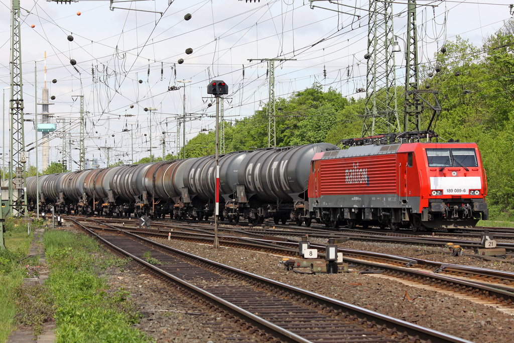 Die 189 089-6 in Gremberg am 05,05,10 