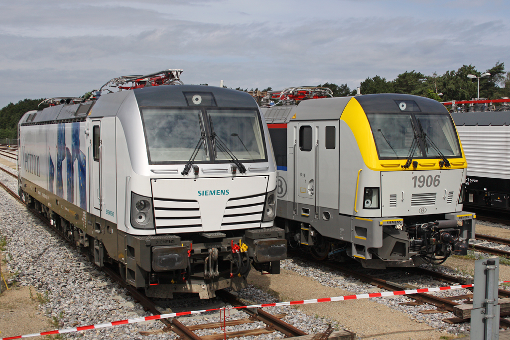 Die 193 922-2 und 1906 im Siemens Pr�fcenter in Wegberg-Wildenrath am 01,07,12