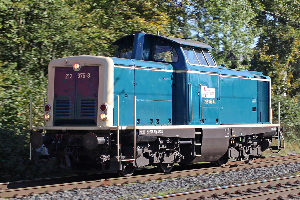Die 212 376-8 in Ratingen Lintorf am 30,09,11