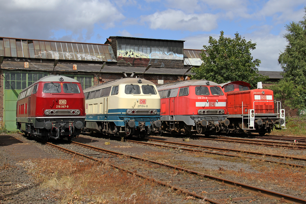 Die 216 067-9 , 217 014-0 , 218 217-8 und 290 001-7 im RIM in K�ln Nippes am 25,08,12