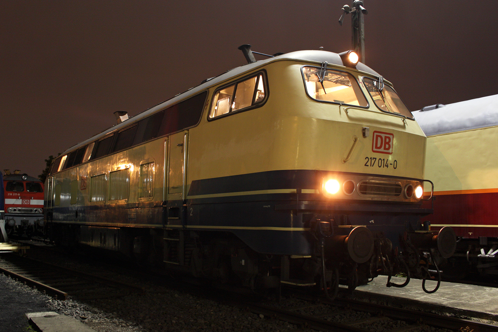 Die 217 014-0 im DB Museum Koblenz-L�tzel am 15,05,10    *