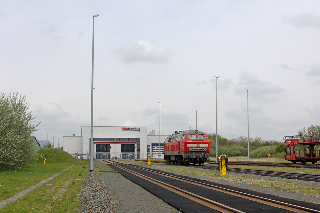 Die 218 311-9 bei DB Autozug in Nieb�ll am 14,05,12