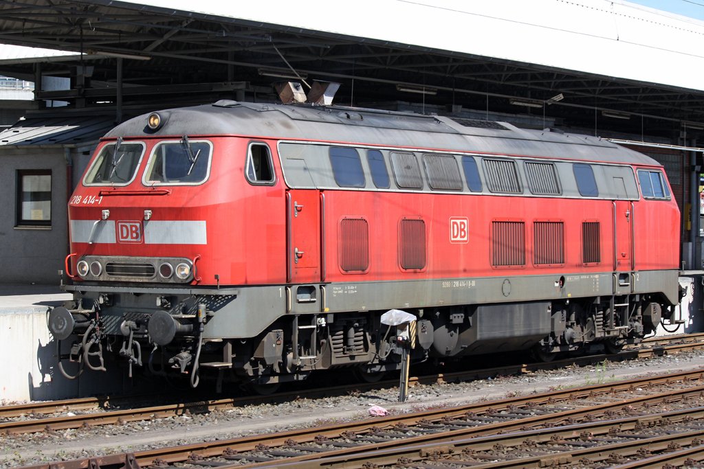 Die 218 414-1 in Koblenz Hbf am 05,06,10