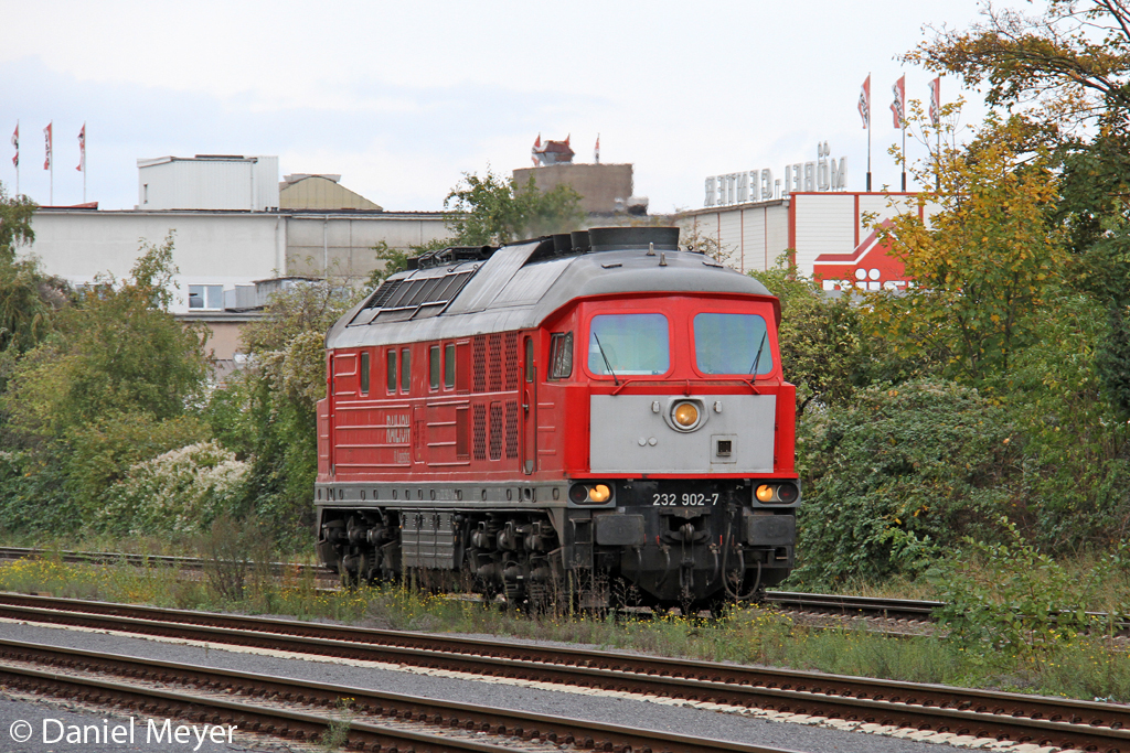 Die 232 902-7 in Duisburg Wanheim am 14,10,12